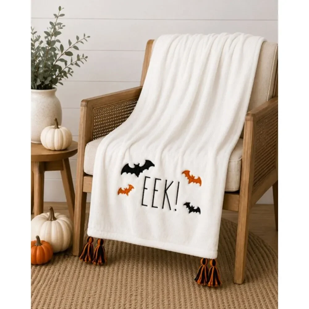 NWT Rae Dunn EEK Hocus Pocus Bat Fringe Halloween 50x70 Plush Throw Blanket